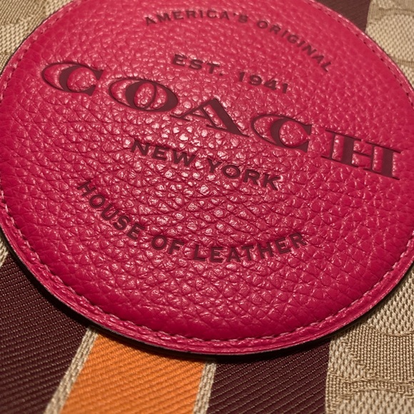 Wristlet - Picture 2 of 8